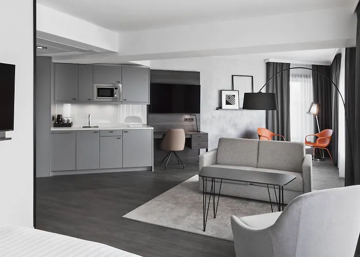 By Marriott Ostbahnhof 4*